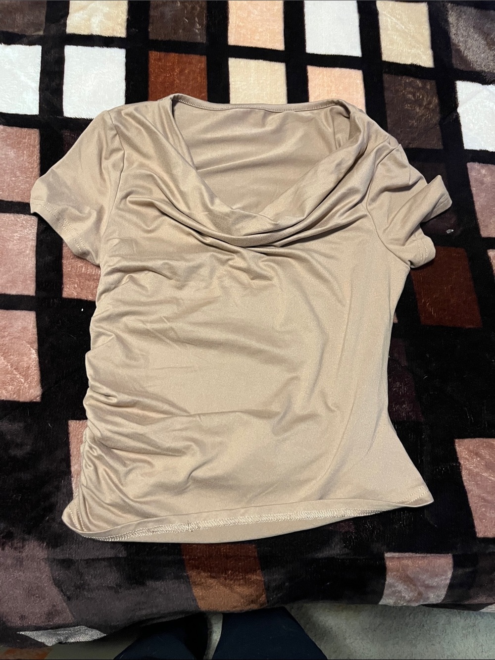 Short sleeve top
